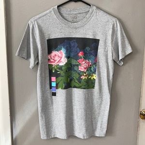 Target Gray Graphic Tee Size Small